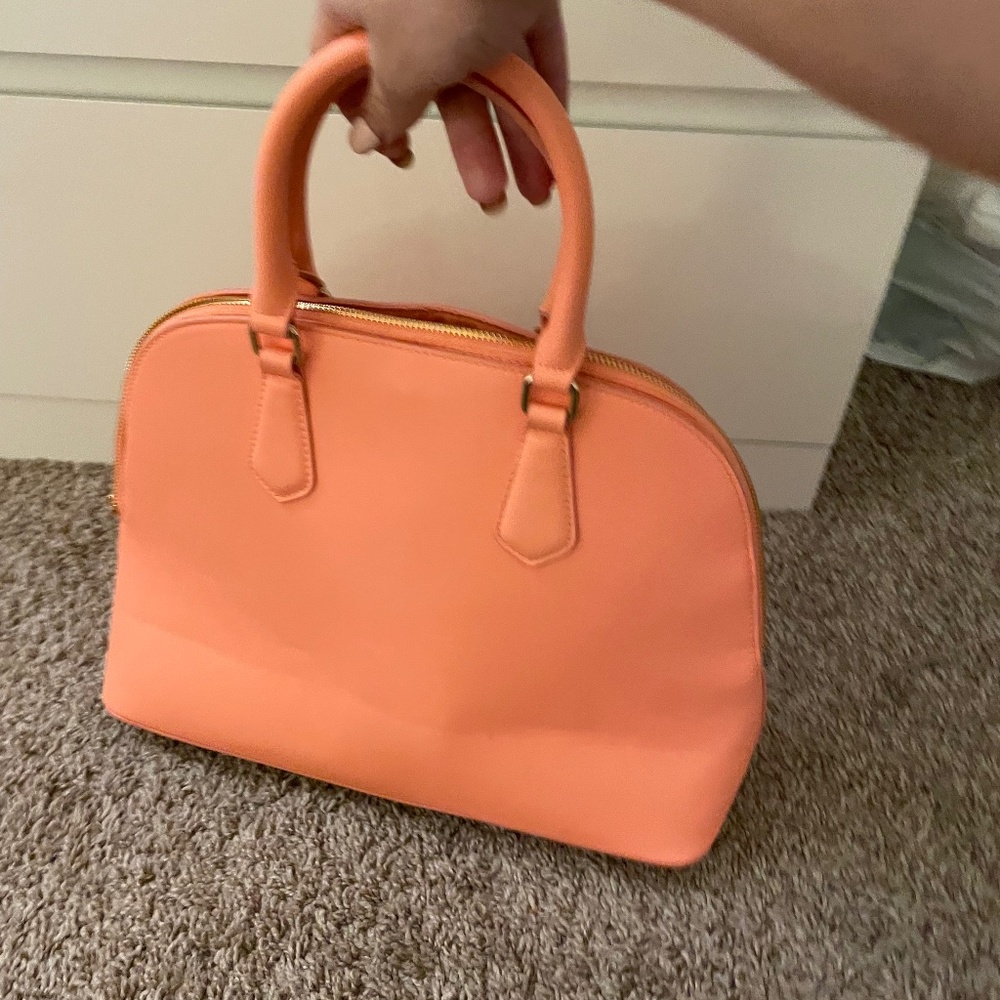 Bright pink/salmon purse